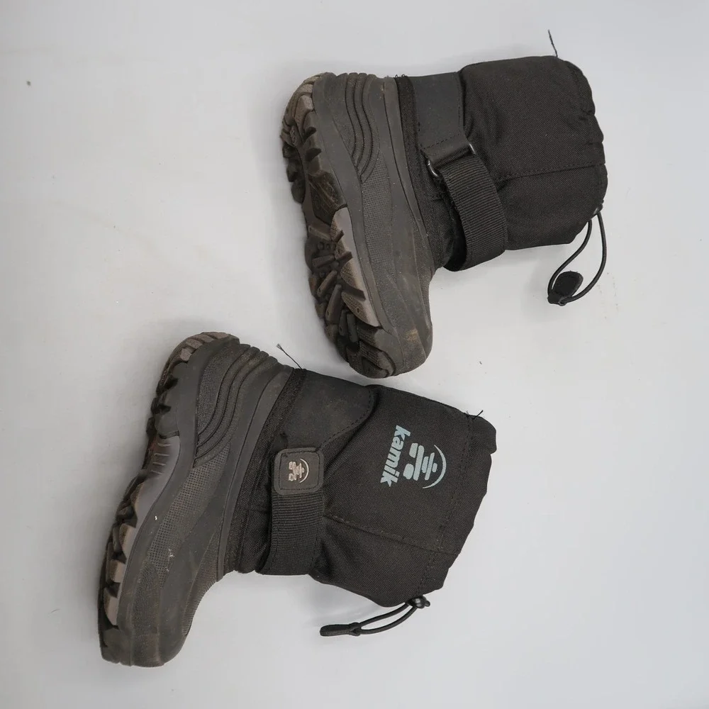 Kamik Insulated Waterproof Winter Snow Boots Black Boys Size 6